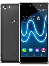 Best available price of Wiko Fever SE in Honduras